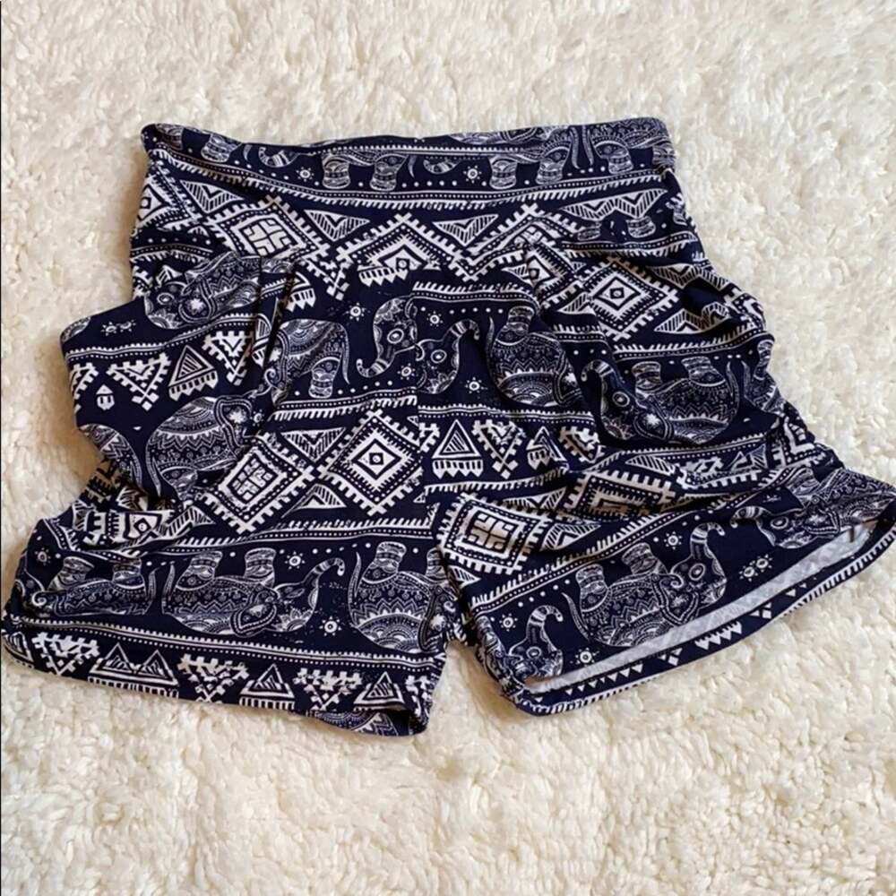 Shosho Comfy shorts AA4